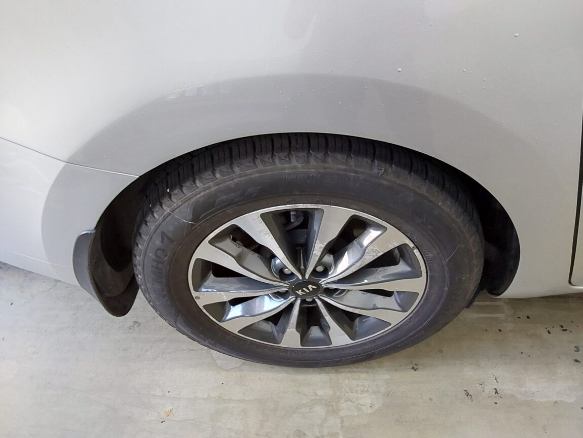 KIA ALL NEW CARNIVAL 11-SEATER DIESEL PRESTIGE 2015 - zdjęcie 23