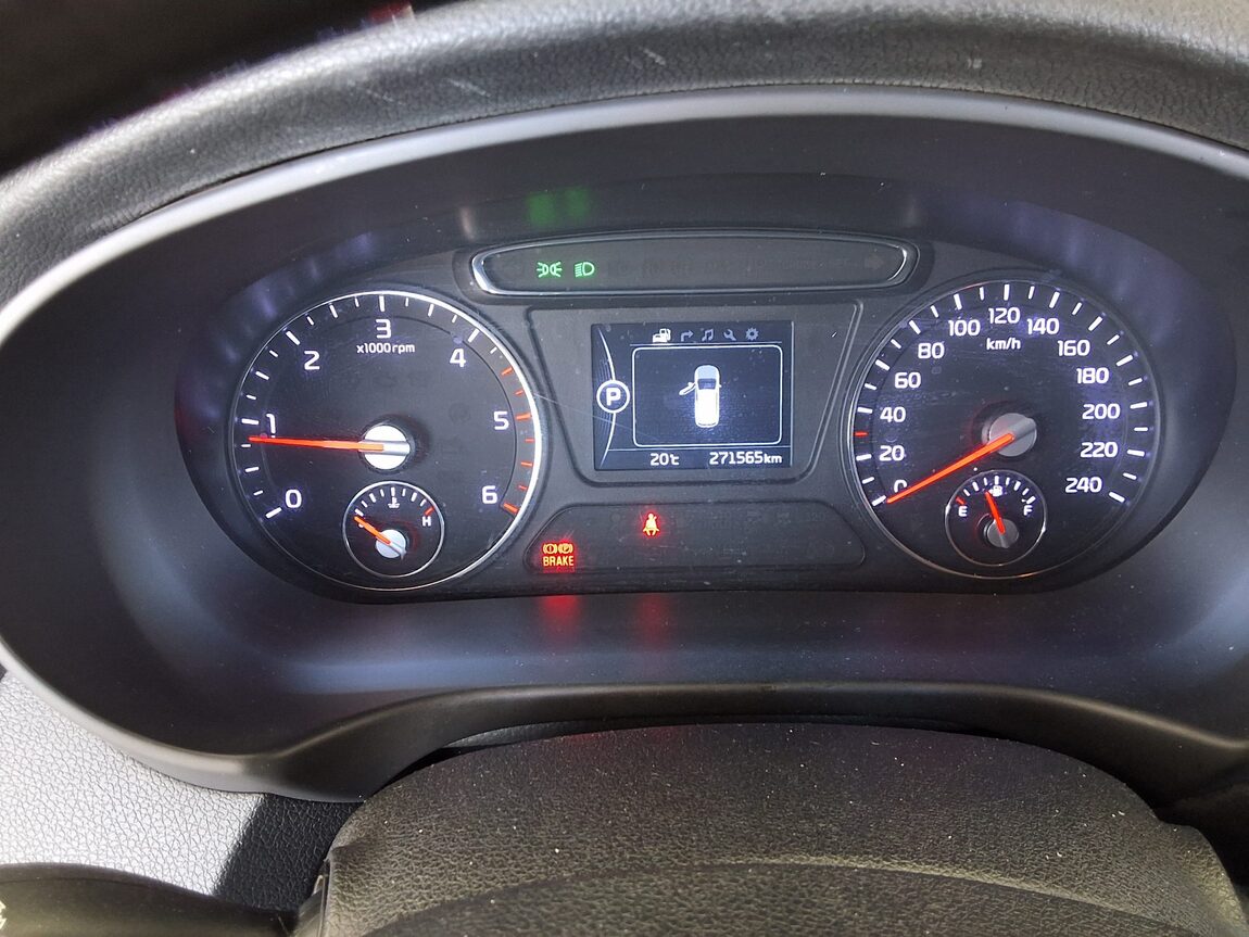 KIA ALL NEW SORENTO R2.2 4WD PRESTIGE 2016 - zdjęcie 9