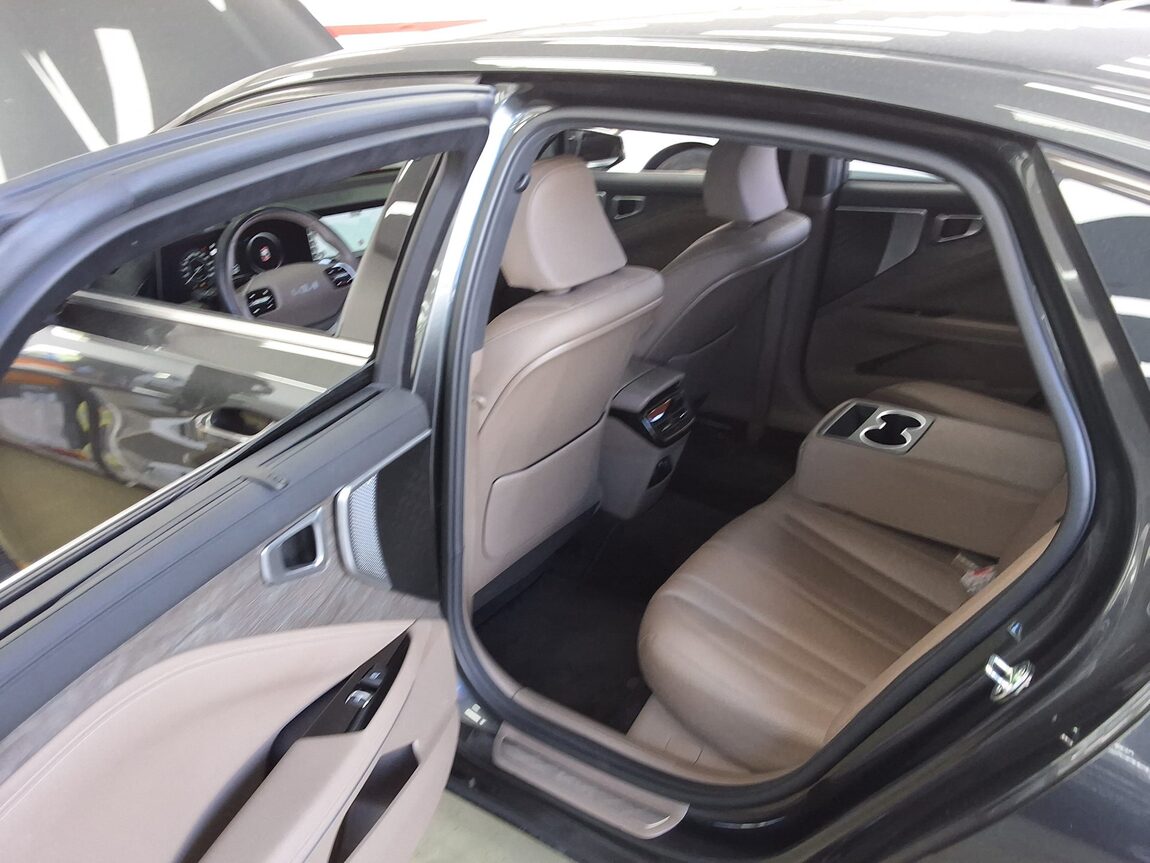KIA K8 2.5 GDI NOBLESSE 2023 - zdjęcie 12