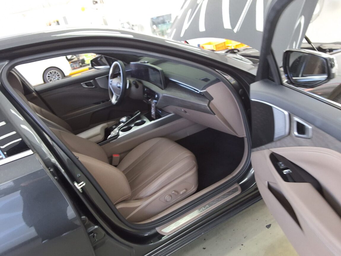 KIA K8 2.5 GDI NOBLESSE 2023 - zdjęcie 14