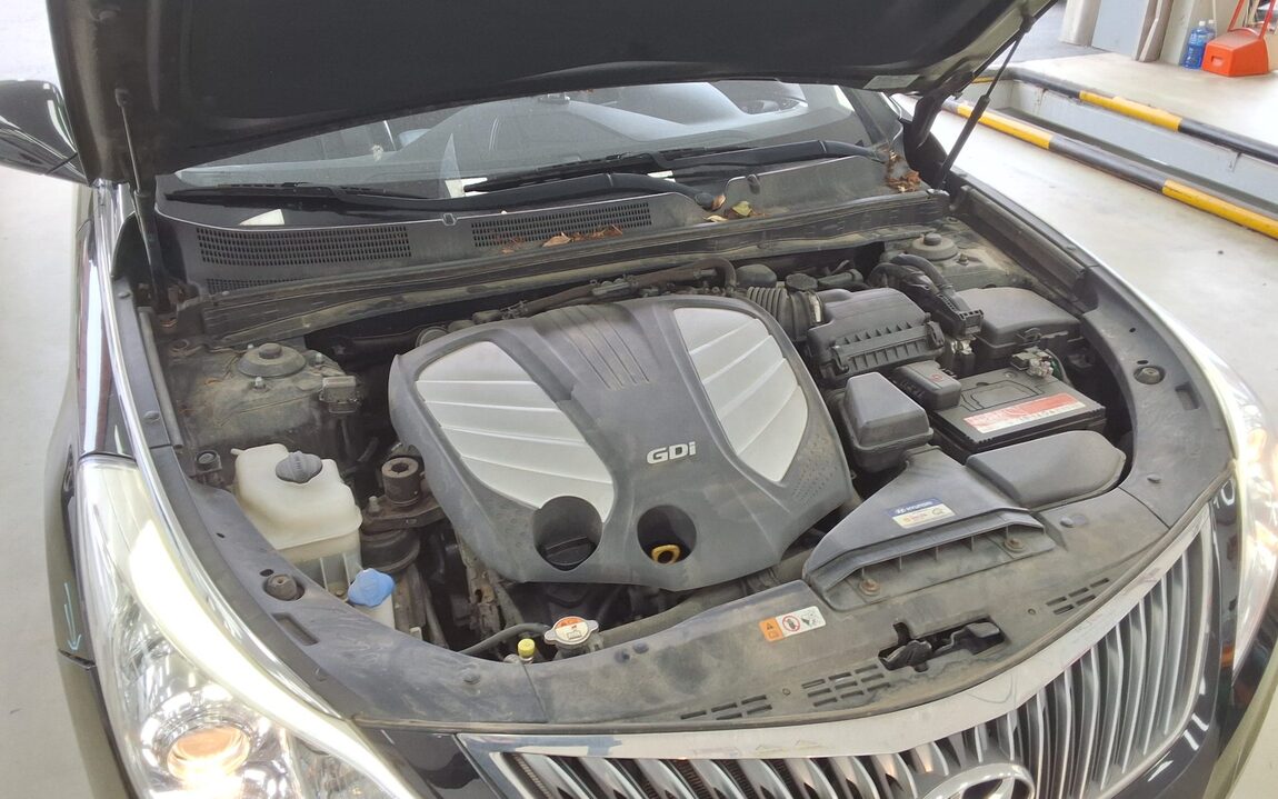 HYUNDAI GRANDEUR HG HG 300 PREMIUM COLLECTION 2017 - zdjęcie 21