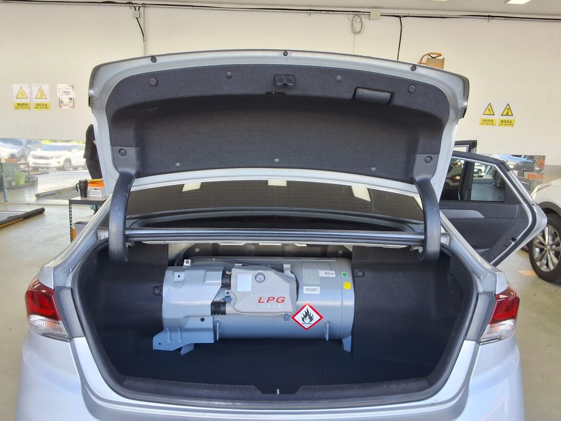 HYUNDAI LF SONATA NEW RISE LPi TAXI ECONOMY MODEL 2022 - zdjęcie 15