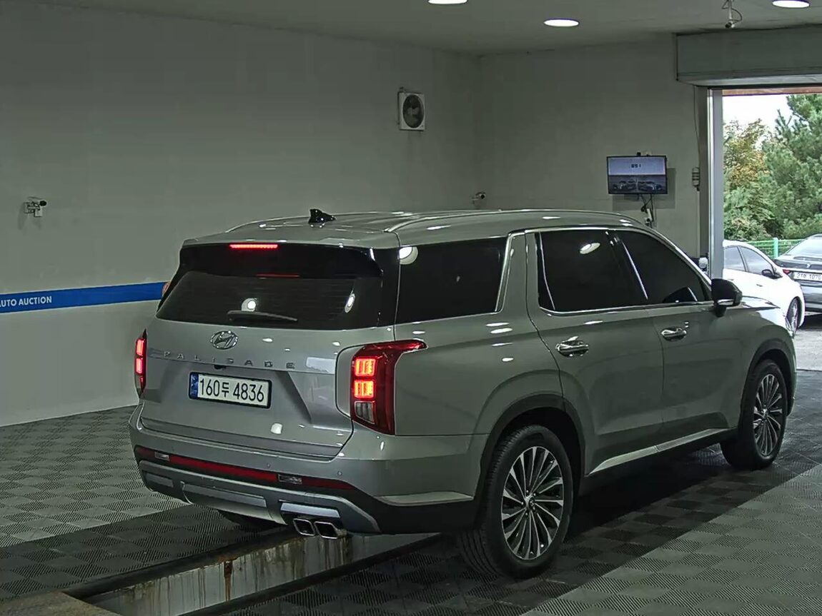 HYUNDAI THE NEW PALISADE 2.2 DIESEL 2WD EXCLUSIVE 2023 - zdjęcie 5