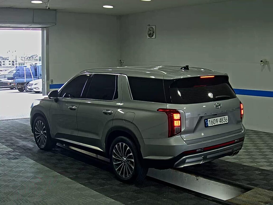 HYUNDAI THE NEW PALISADE 2.2 DIESEL 2WD EXCLUSIVE 2023 - zdjęcie 6