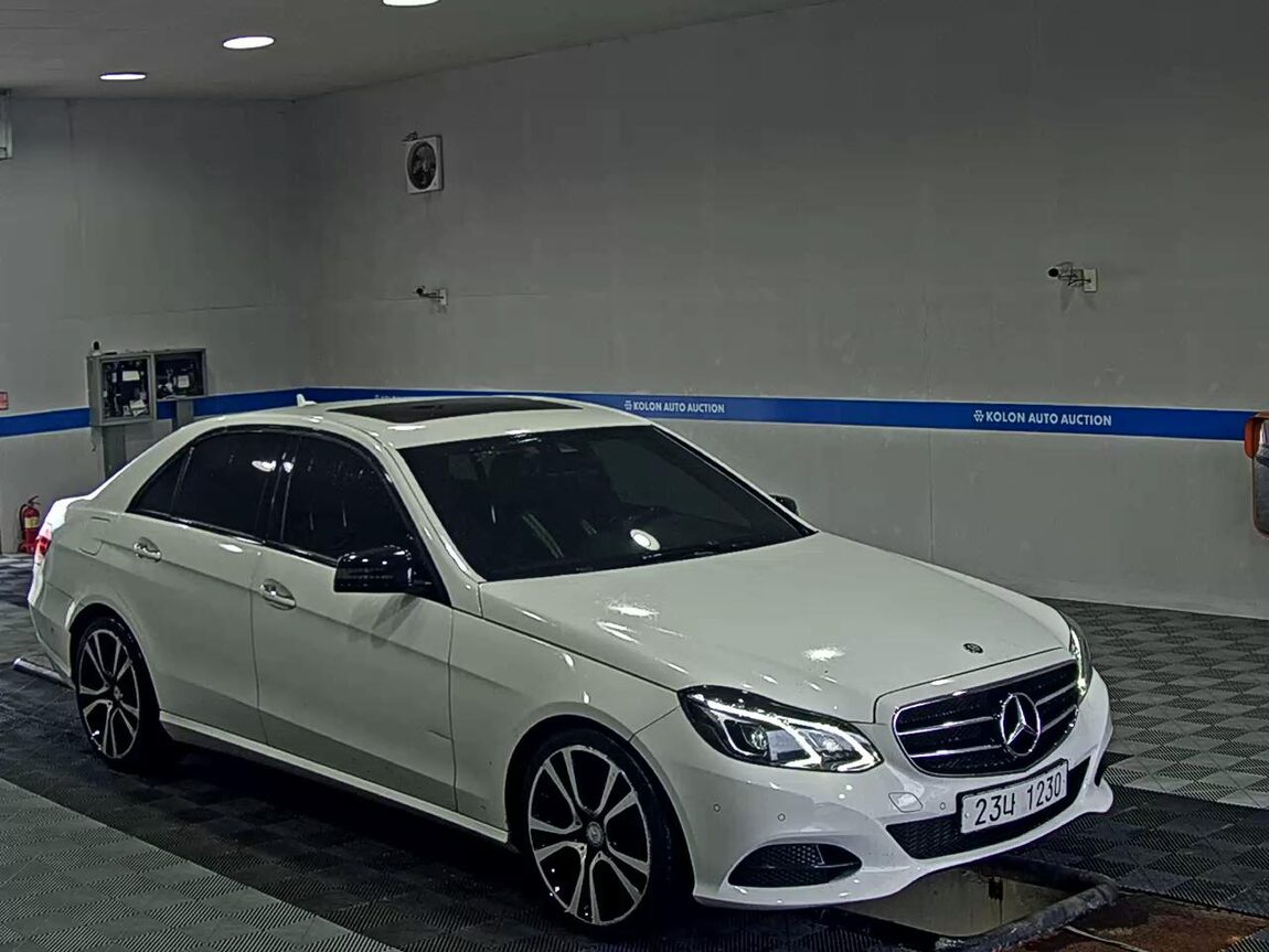 MERCEDES-BENZ E-CLASS (4TH GEN) E220 CDI BLUETEC AVANTGARDE SPORT 2016 - zdjęcie 3