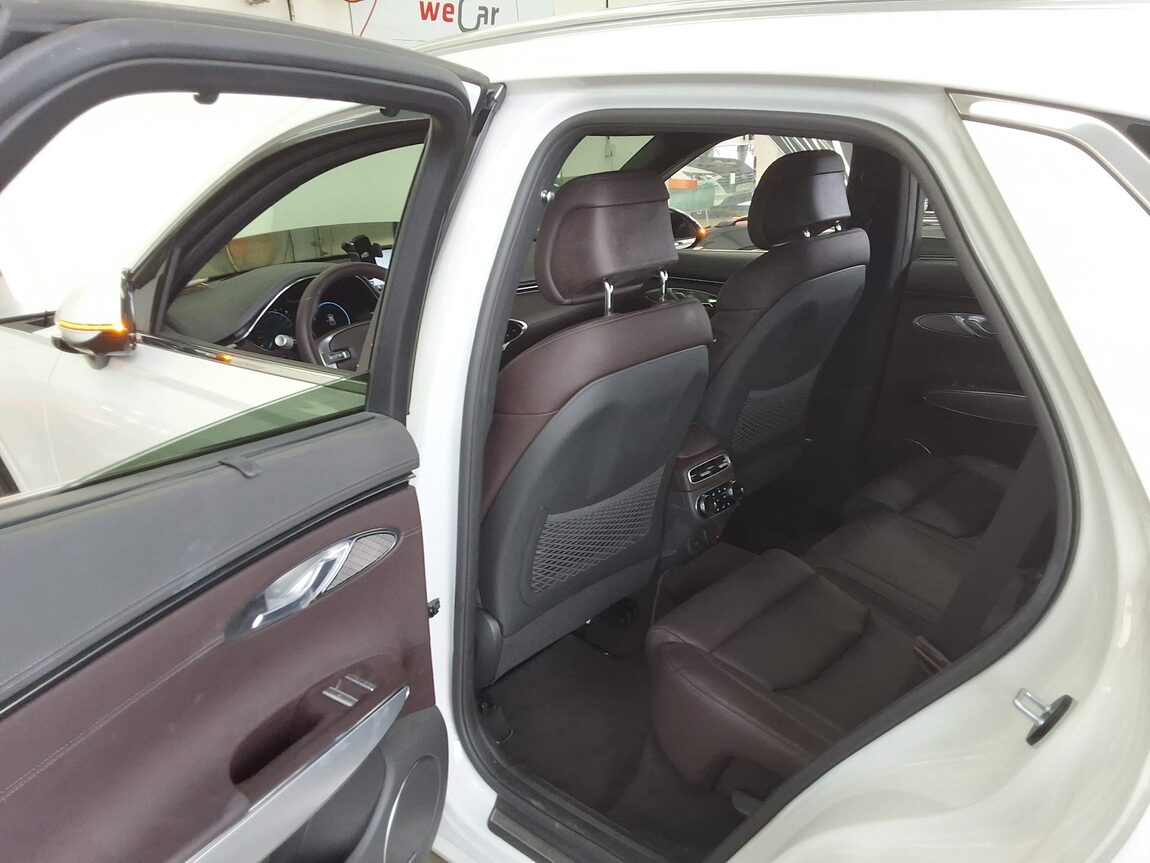 GENESIS GV70 2.5T AWD BASE MODEL 2023 - zdjęcie 12