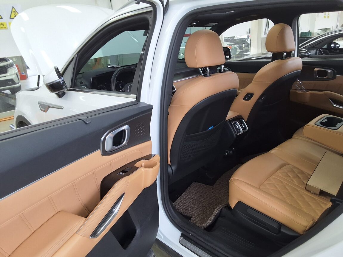 KIA NEW SORENTO (MQ4) 2.2 DIESEL 2WD SIGNATURE 2021 - zdjęcie 12