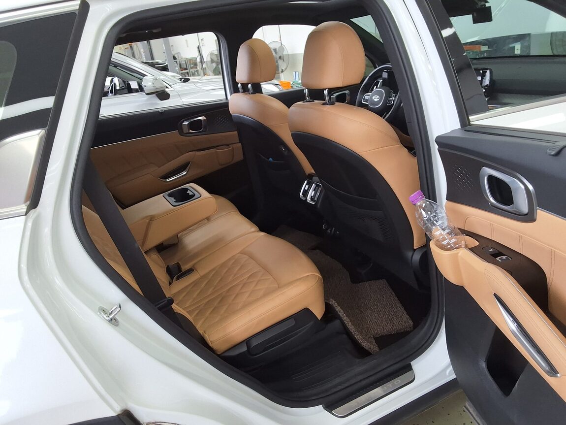 KIA NEW SORENTO (MQ4) 2.2 DIESEL 2WD SIGNATURE 2021 - zdjęcie 13