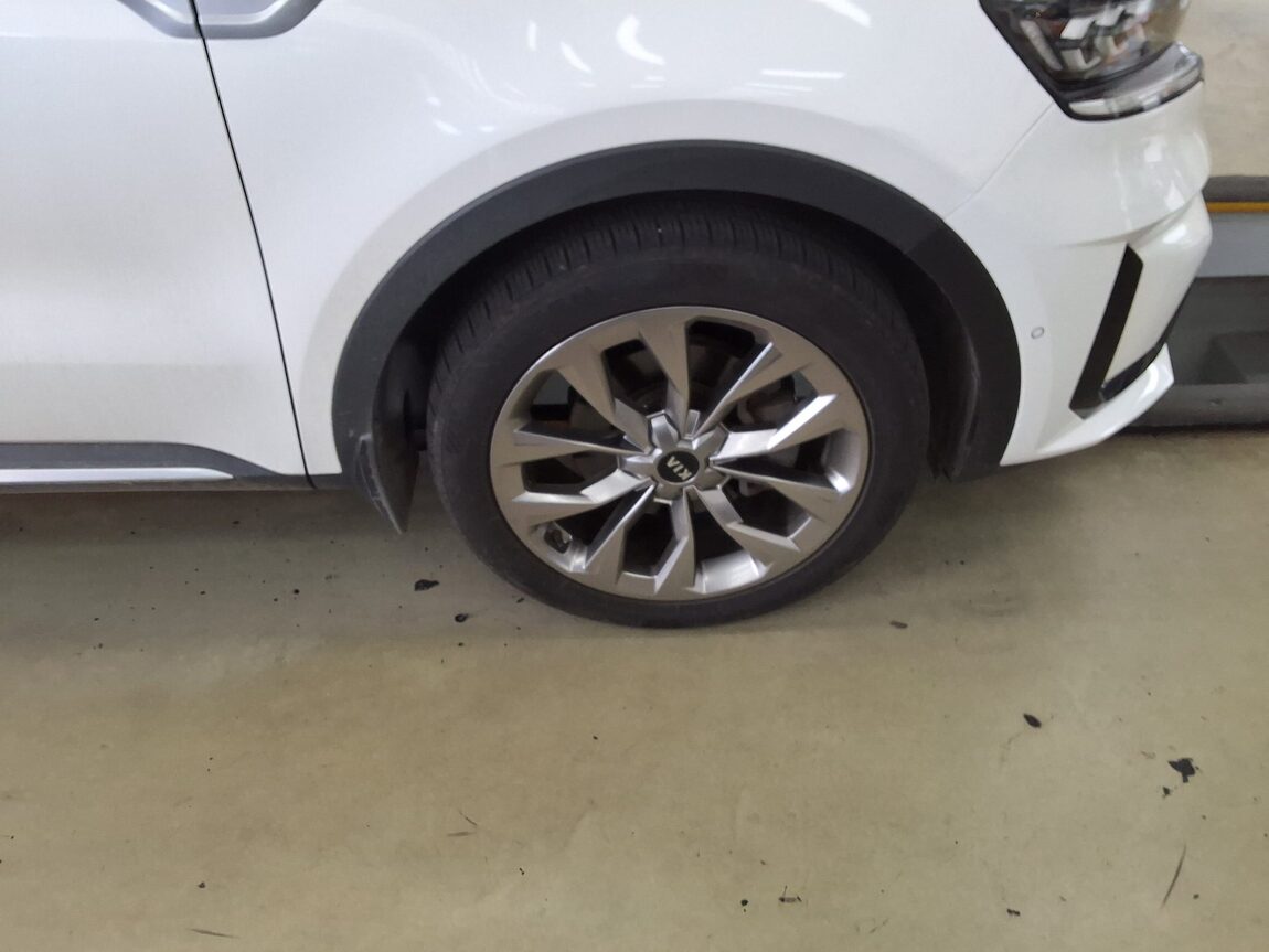 KIA NEW SORENTO (MQ4) 2.2 DIESEL 2WD SIGNATURE 2021 - zdjęcie 23