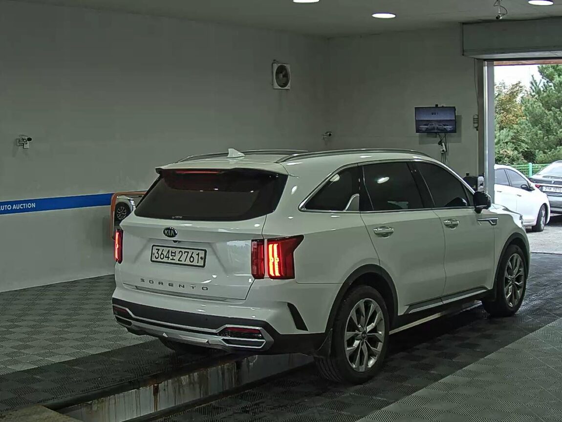 KIA NEW SORENTO (MQ4) 2.2 DIESEL 2WD SIGNATURE 2021 - zdjęcie 5