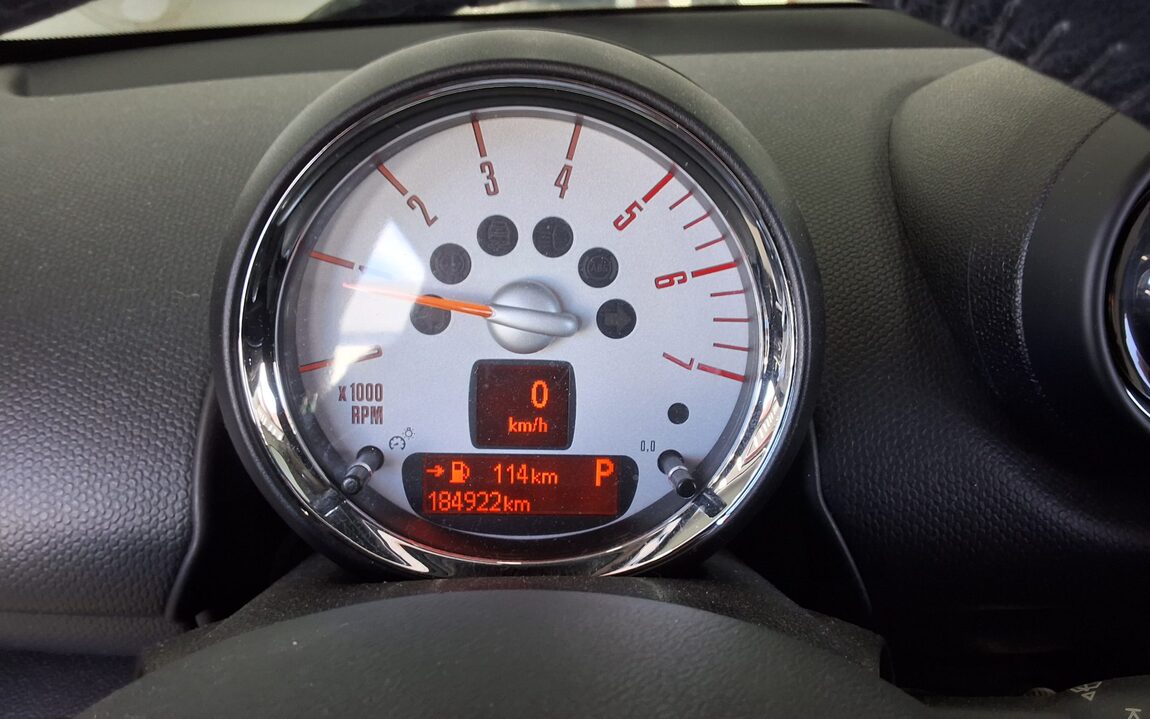 MINI COUNTRYMAN 2.0 SD 2014 - zdjęcie 9