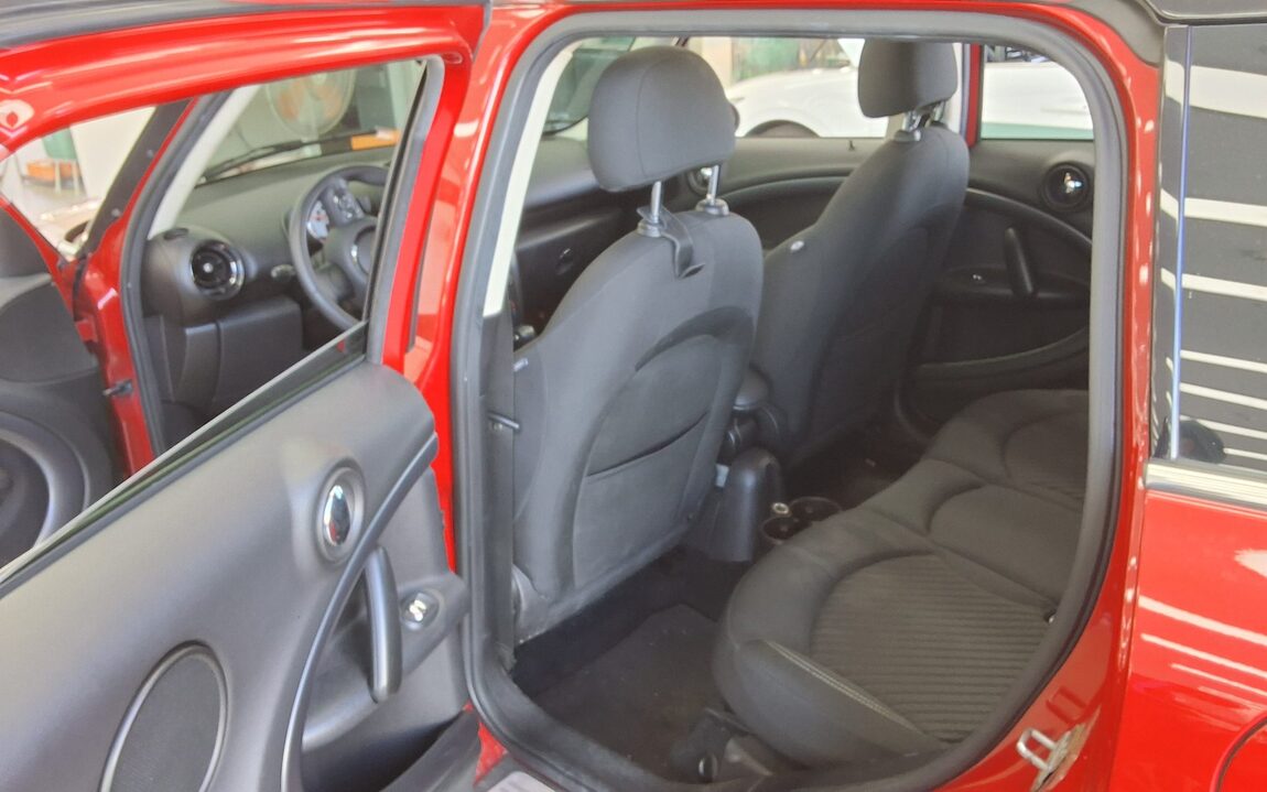 MINI COUNTRYMAN 2.0 SD 2014 - zdjęcie 12