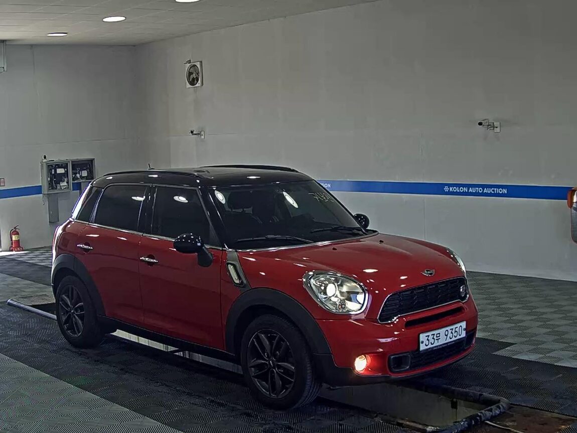 MINI COUNTRYMAN 2.0 SD 2014 - zdjęcie 3