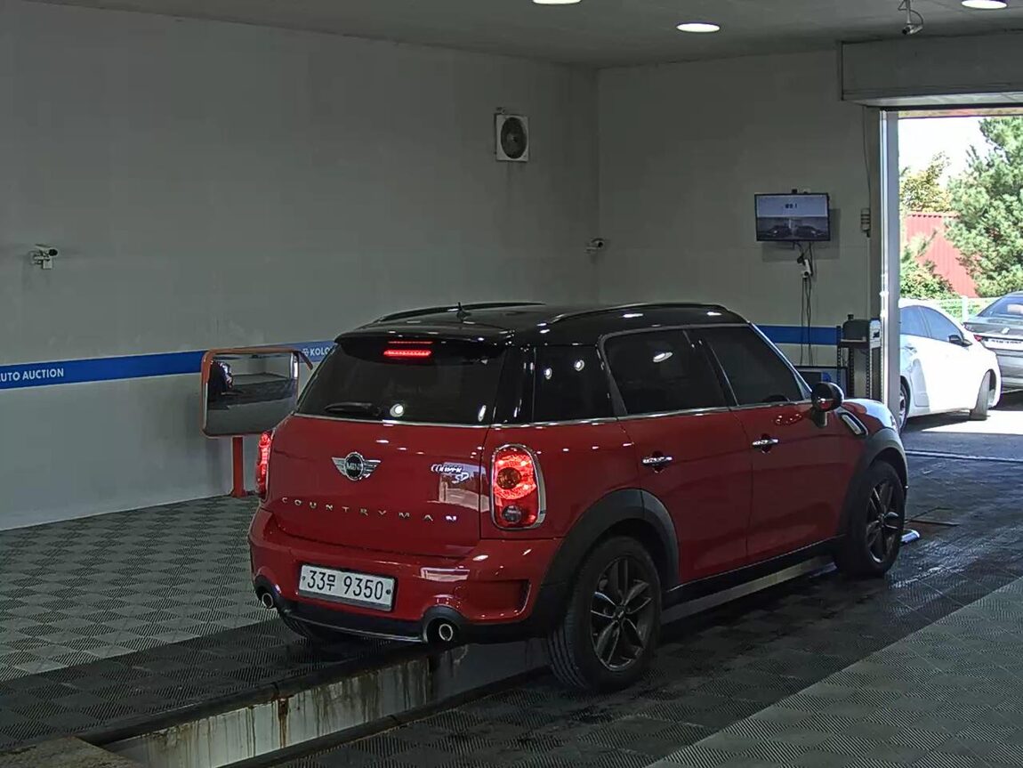 MINI COUNTRYMAN 2.0 SD 2014 - zdjęcie 5