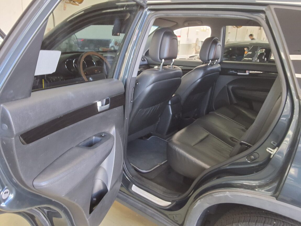 KIA SORENTO R DIESEL 2.2 4WD TLX LUXURY MODEL 2012 - zdjęcie 12