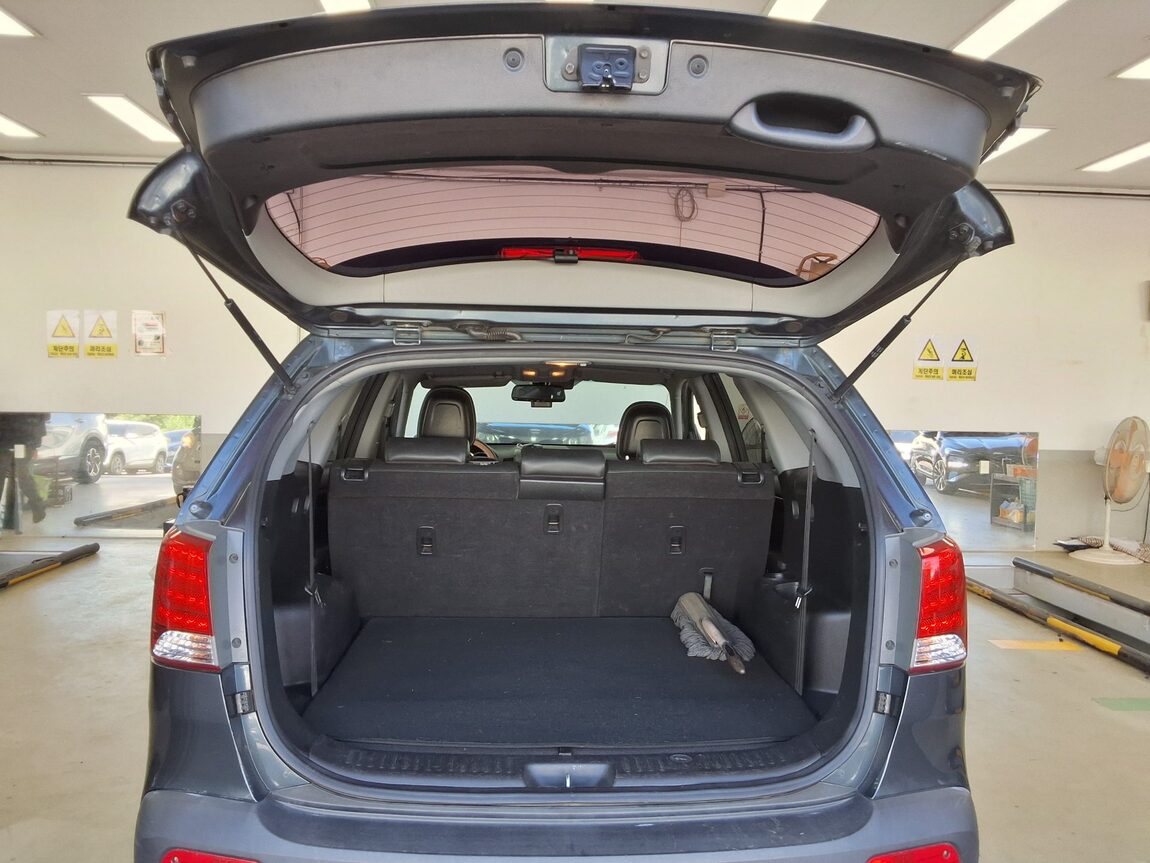 KIA SORENTO R DIESEL 2.2 4WD TLX LUXURY MODEL 2012 - zdjęcie 15