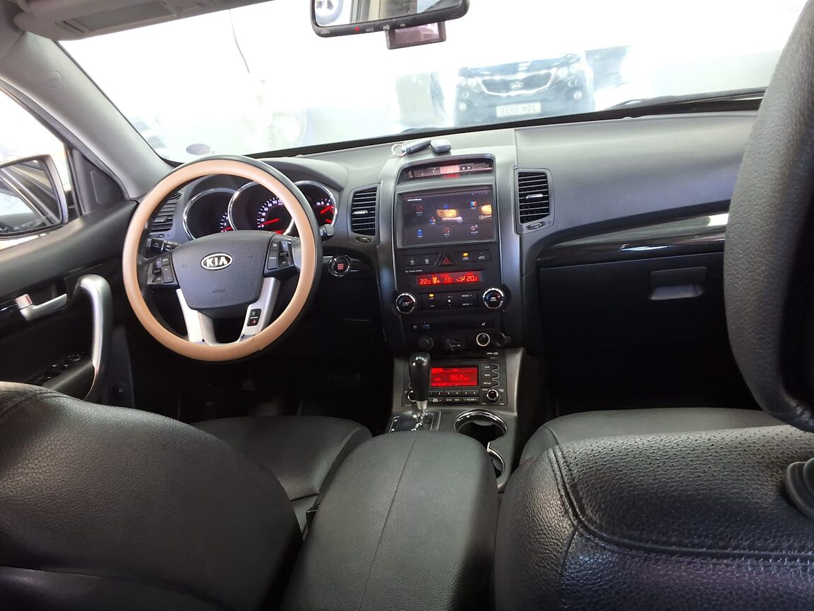 KIA SORENTO R DIESEL 2.2 4WD TLX LUXURY MODEL 2012 - zdjęcie 11