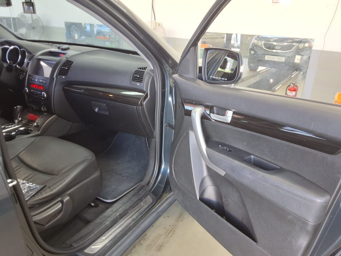 KIA SORENTO R DIESEL 2.2 4WD TLX LUXURY MODEL 2012 - zdjęcie 14