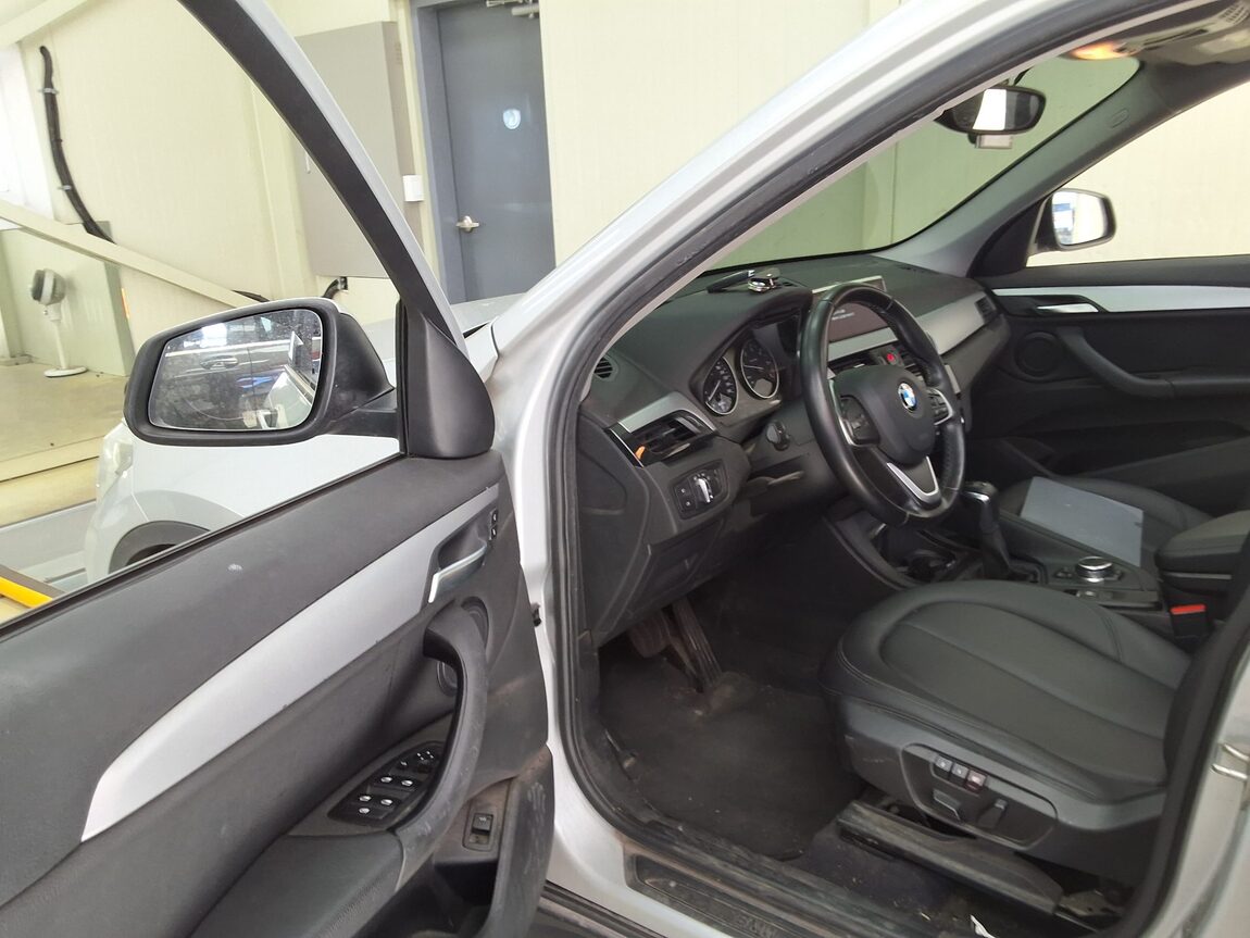 BMW X1 (2ND GEN) 18d xDRIVE 2016 - zdjęcie 11