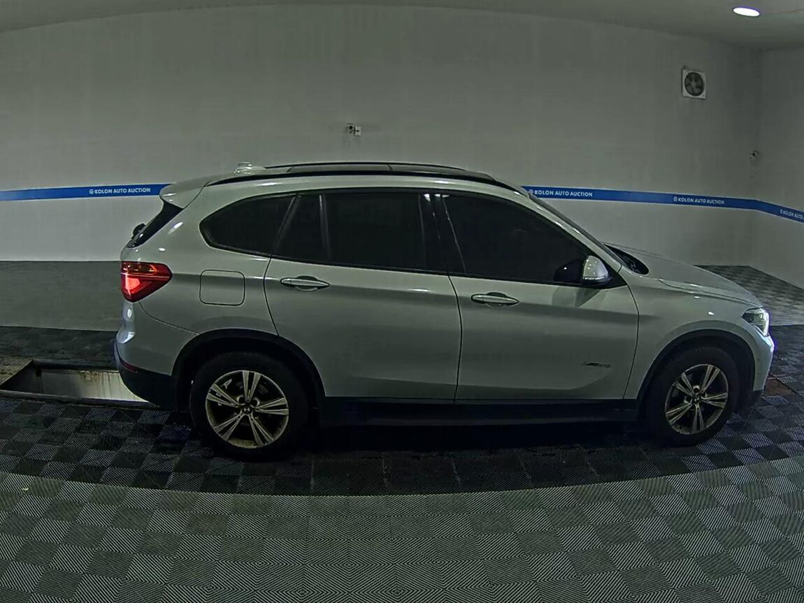 BMW X1 (2ND GEN) 18d xDRIVE 2016 - zdjęcie 4