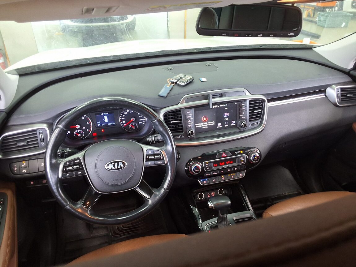 KIA THE NEW SORENTO DIESEL R2.2 2WD NOBLESSE 2018 - zdjęcie 11