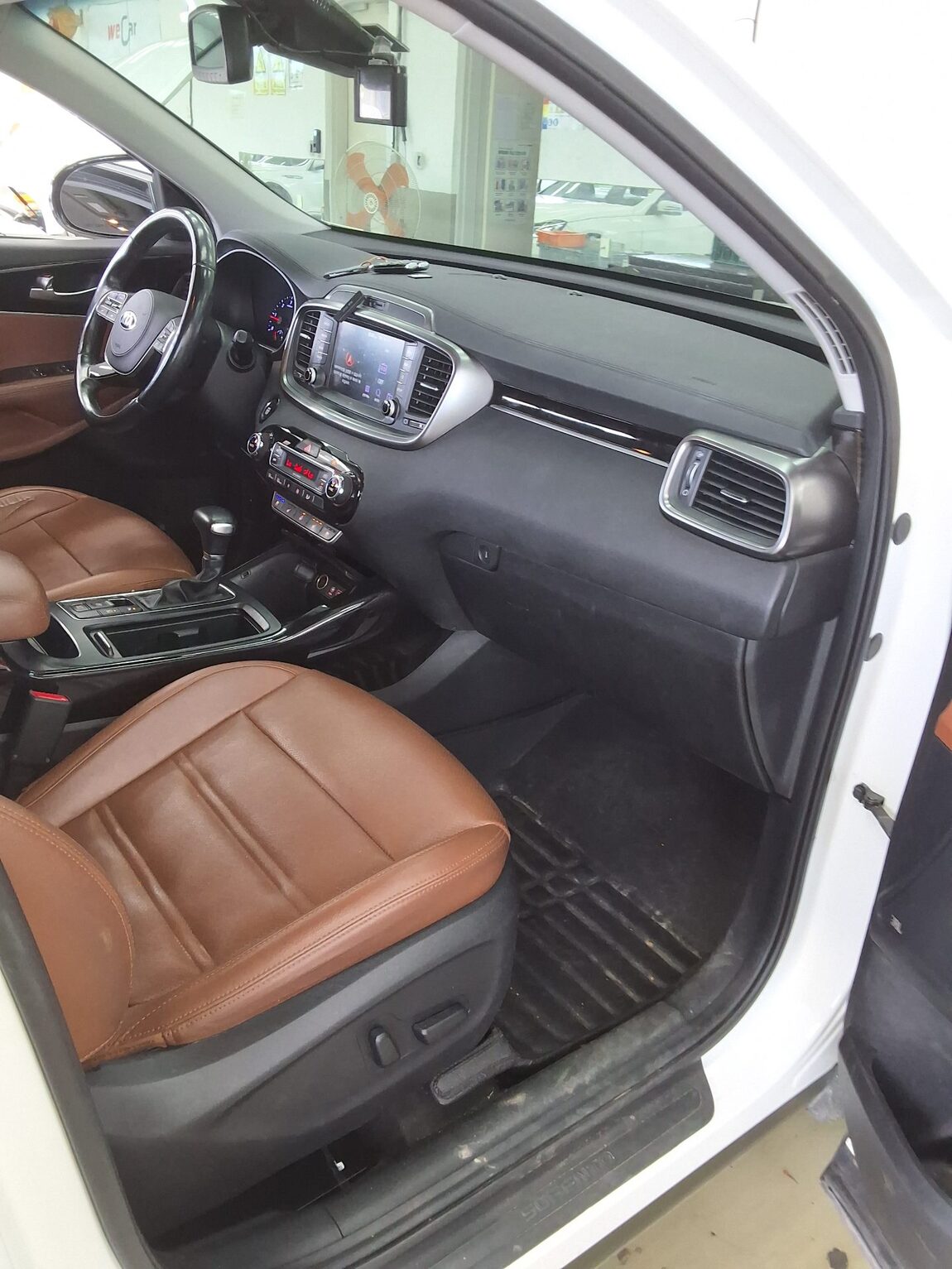 KIA THE NEW SORENTO DIESEL R2.2 2WD NOBLESSE 2018 - zdjęcie 14