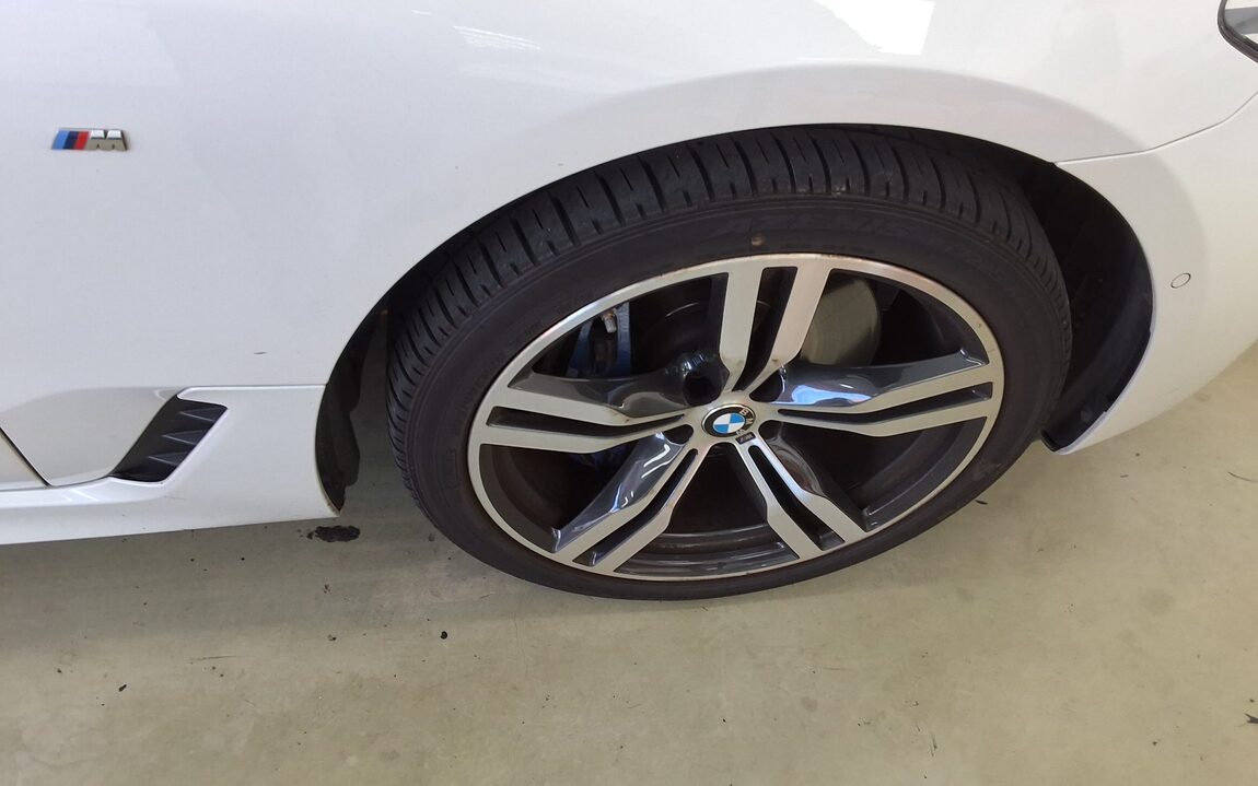 BMW GRAN TURISMO (GT) 6 SERIES 640i xDRIVE M SPORT PACK 2019 - zdjęcie 27