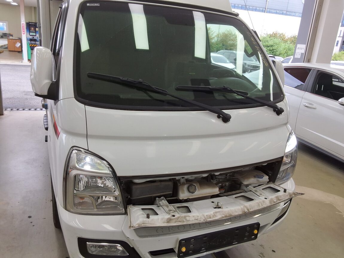 HYUNDAI PORTER II HIGH-ROOF BUILT-IN BOX TRUCK SUPER CAB 2022 - zdjęcie 17
