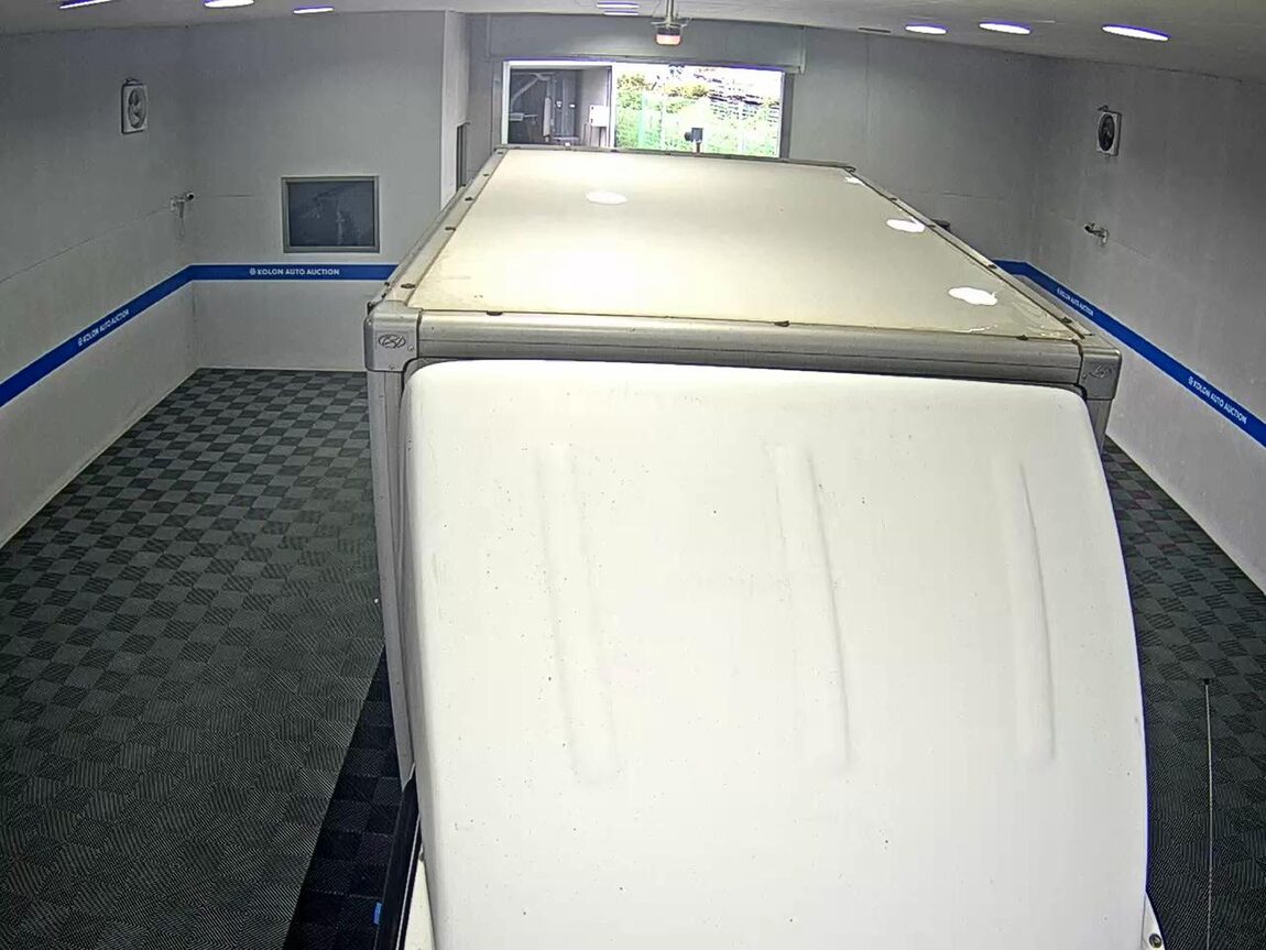 HYUNDAI PORTER II HIGH-ROOF BUILT-IN BOX TRUCK SUPER CAB 2022 - zdjęcie 7