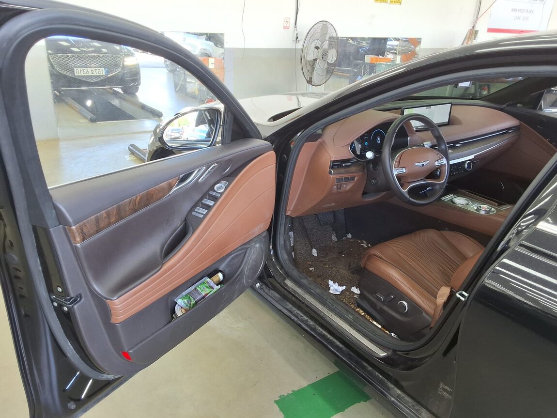 GENESIS THE ALL NEW G80 GASOLINE 2.5 AWD BASE MODEL 2022 - zdjęcie 10