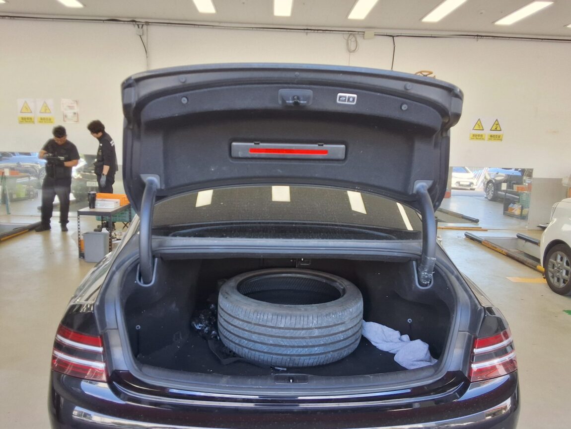 GENESIS THE ALL NEW G80 GASOLINE 2.5 AWD BASE MODEL 2022 - zdjęcie 15