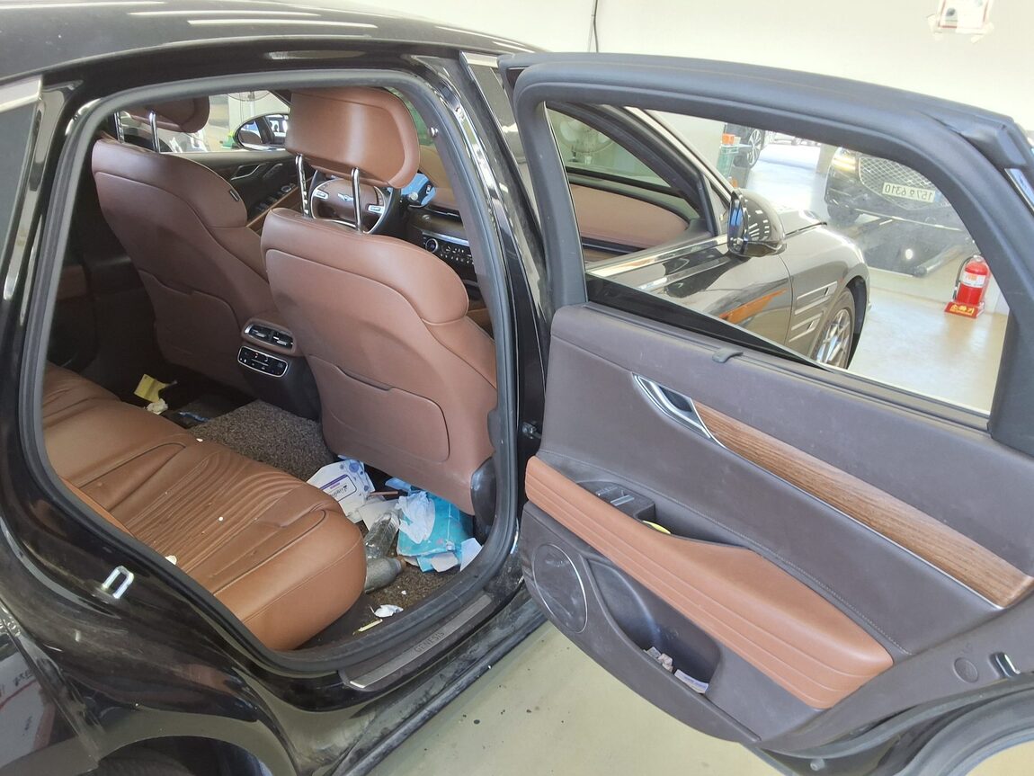 GENESIS THE ALL NEW G80 GASOLINE 2.5 AWD BASE MODEL 2022 - zdjęcie 13