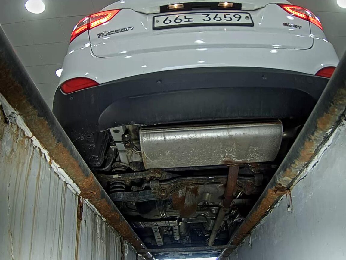 HYUNDAI NEW TUCSON ix DIESEL R2.0 2WD SMART SPECIAL 2015 - zdjęcie 8