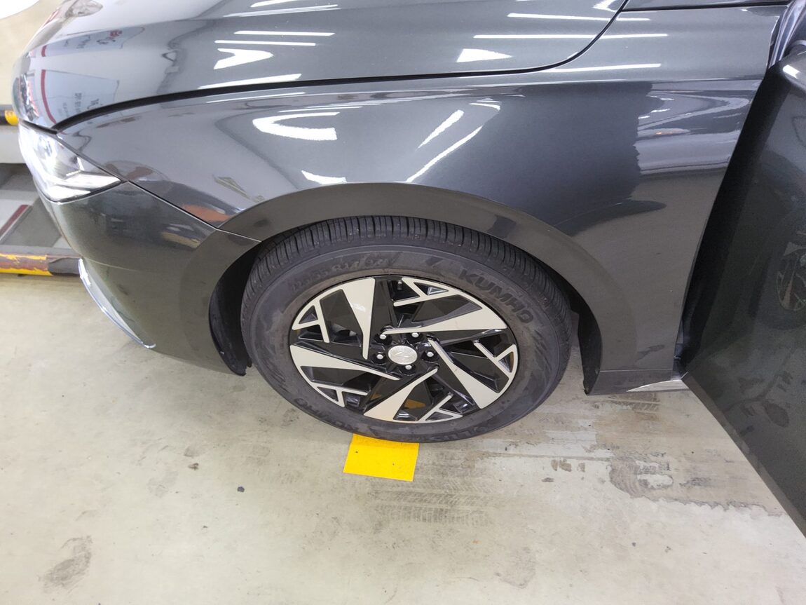 HYUNDAI THE NEW GRANDEUR IG HYBRID 2.4 HEV LE BLANC 2023 - zdjęcie 20