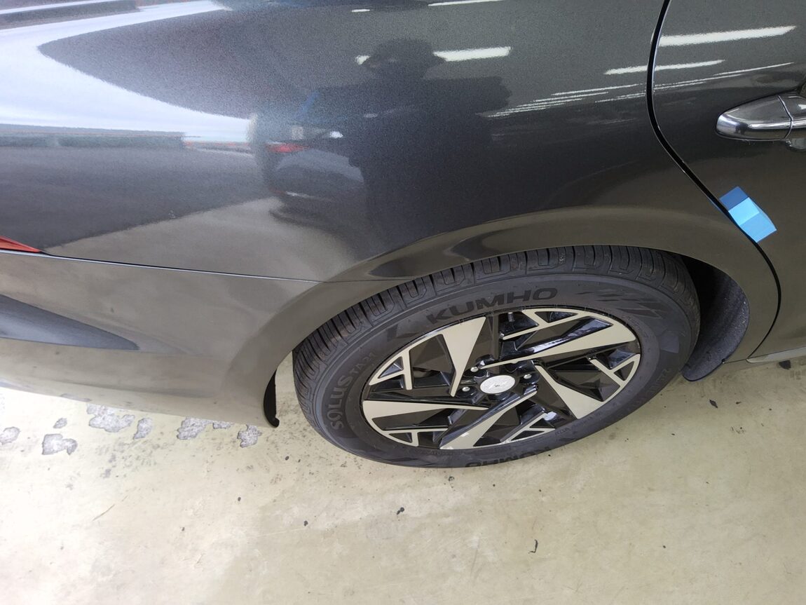 HYUNDAI THE NEW GRANDEUR IG HYBRID 2.4 HEV LE BLANC 2023 - zdjęcie 23