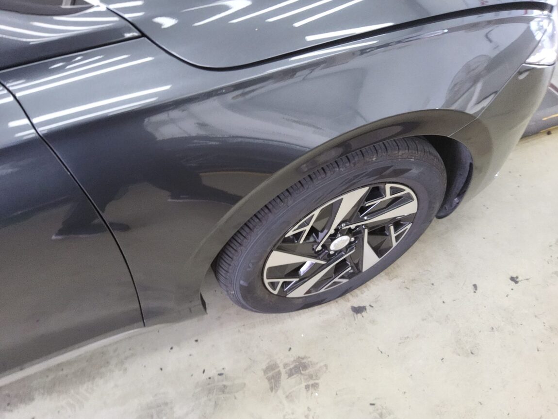 HYUNDAI THE NEW GRANDEUR IG HYBRID 2.4 HEV LE BLANC 2023 - zdjęcie 22