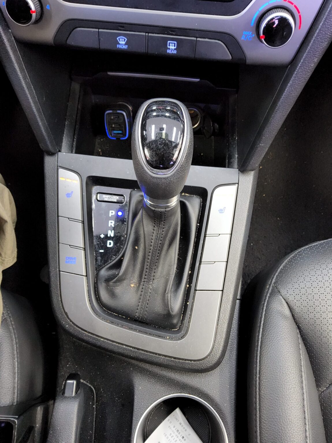 HYUNDAI AVANTE AD 1.6 GDi VALUE PLUS 2018 - zdjęcie 19