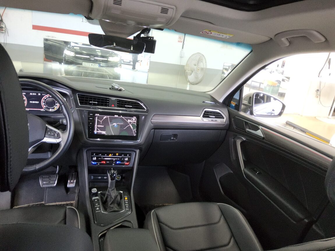 VOLKSWAGEN TIGUAN (2ND GEN) ALLSPACE 2.0 TSI PRESTIGE 2023 - zdjęcie 11