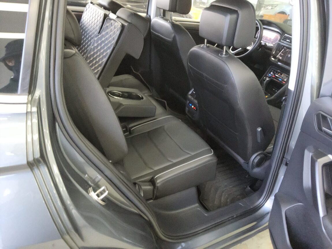 VOLKSWAGEN TIGUAN (2ND GEN) ALLSPACE 2.0 TSI PRESTIGE 2023 - zdjęcie 13