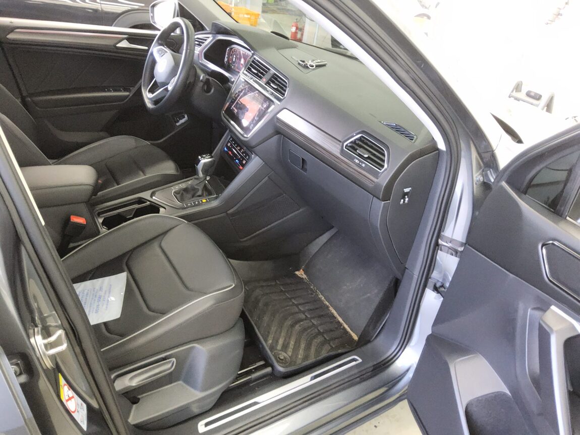 VOLKSWAGEN TIGUAN (2ND GEN) ALLSPACE 2.0 TSI PRESTIGE 2023 - zdjęcie 14