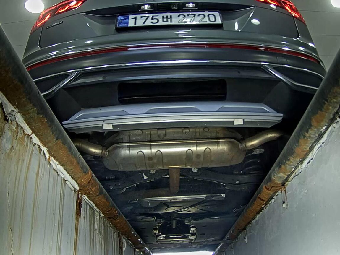 VOLKSWAGEN TIGUAN (2ND GEN) ALLSPACE 2.0 TSI PRESTIGE 2023 - zdjęcie 8