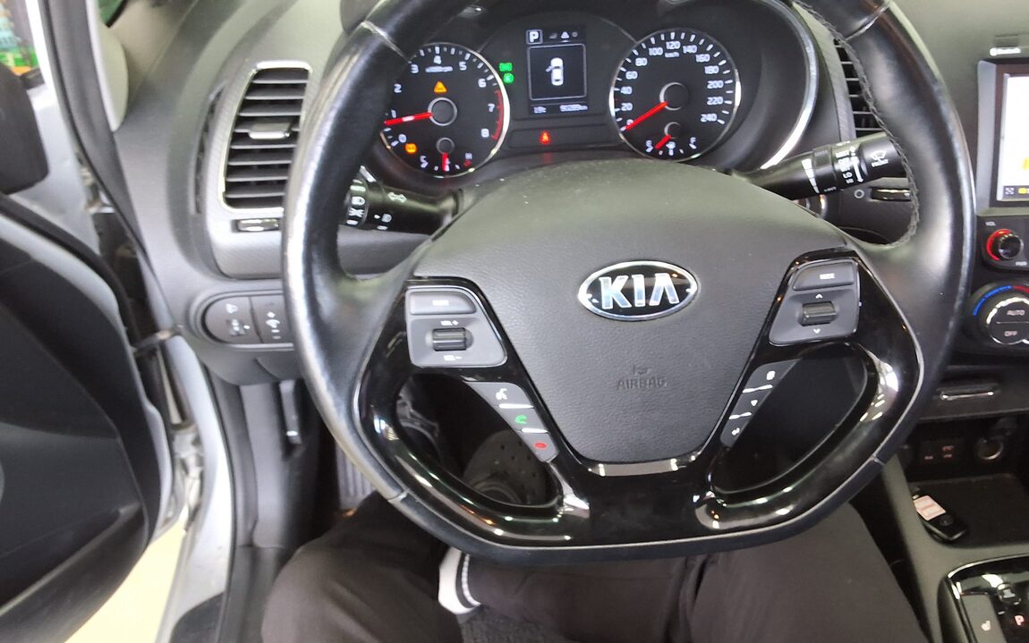 KIA THE NEW K3 1.6 GDI TRENDY STYLE 2017 - zdjęcie 17