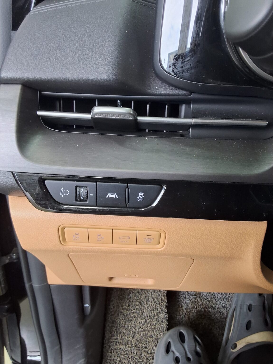 KIA NEW CARNIVAL (KA4) 9-SEATER DIESEL NOBLESSE 2023 - zdjęcie 20