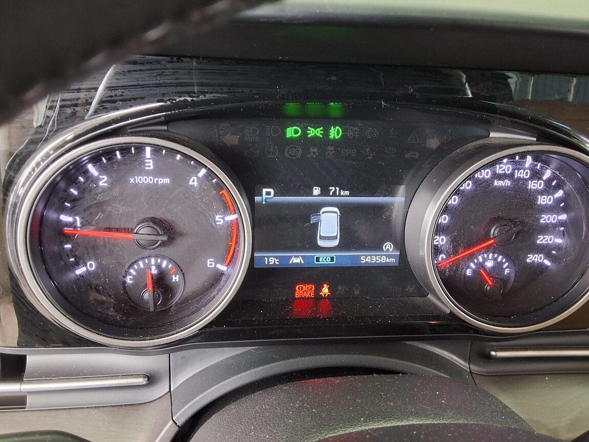 KIA NEW CARNIVAL (KA4) 9-SEATER DIESEL NOBLESSE 2023 - zdjęcie 9