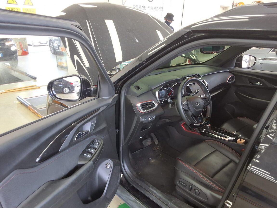 CHEVROLET (DAEWOO) TRAILBLAZER 1.35 GASOLINE RS 2022 - zdjęcie 10