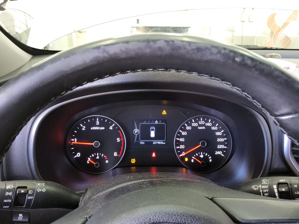 KIA NEW SPORTAGE R2.0 2WD PRESTIGE 2018 - zdjęcie 9