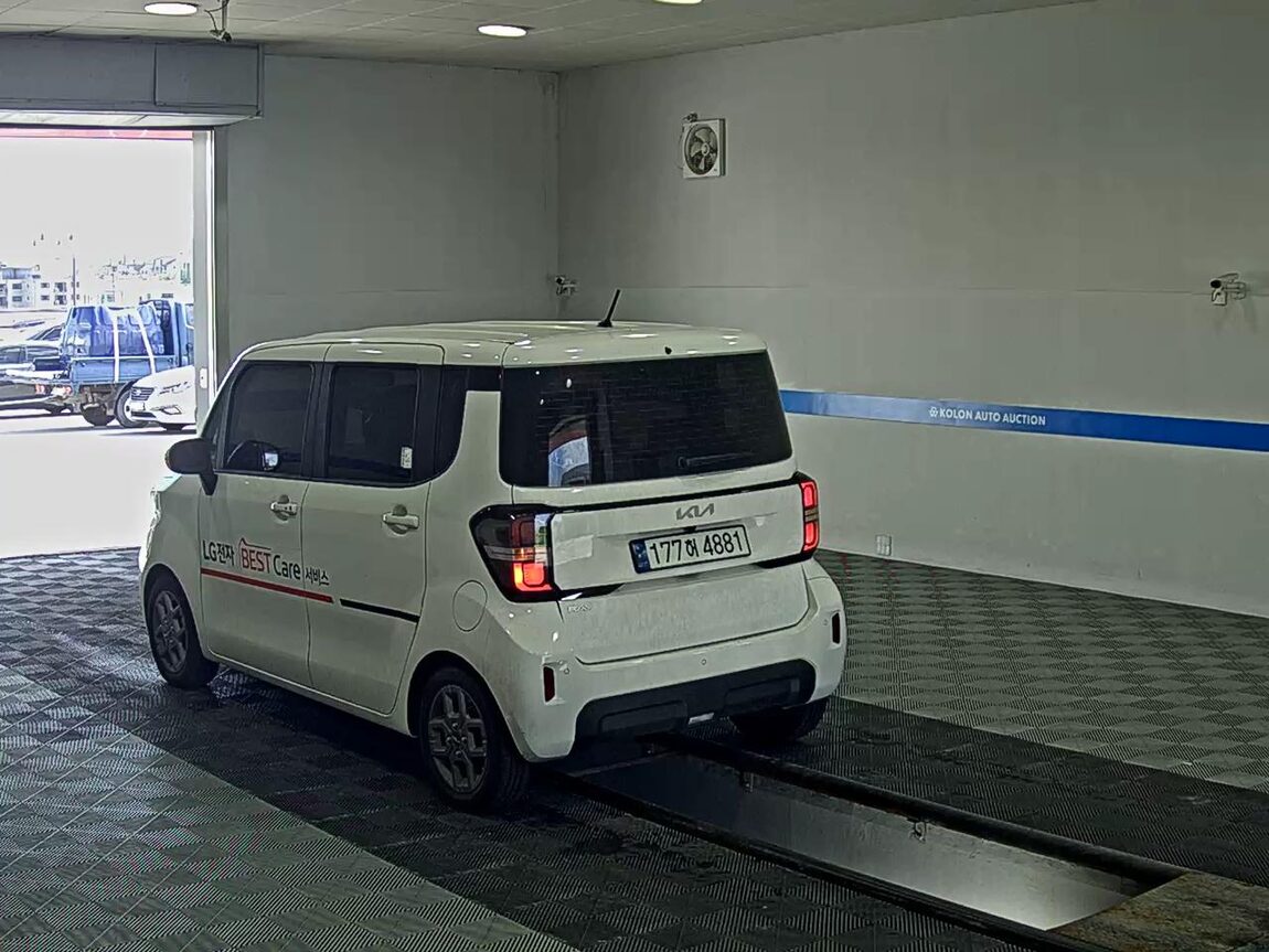 KIA THE NEW KIA RAY 1.0 GASOLINE PRESTIGE 2023 - zdjęcie 6