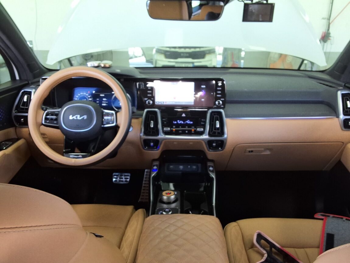 KIA NEW SORENTO (MQ4) 2.2 DIESEL 4WD SIGNATURE GRAVITY 2023 - zdjęcie 11