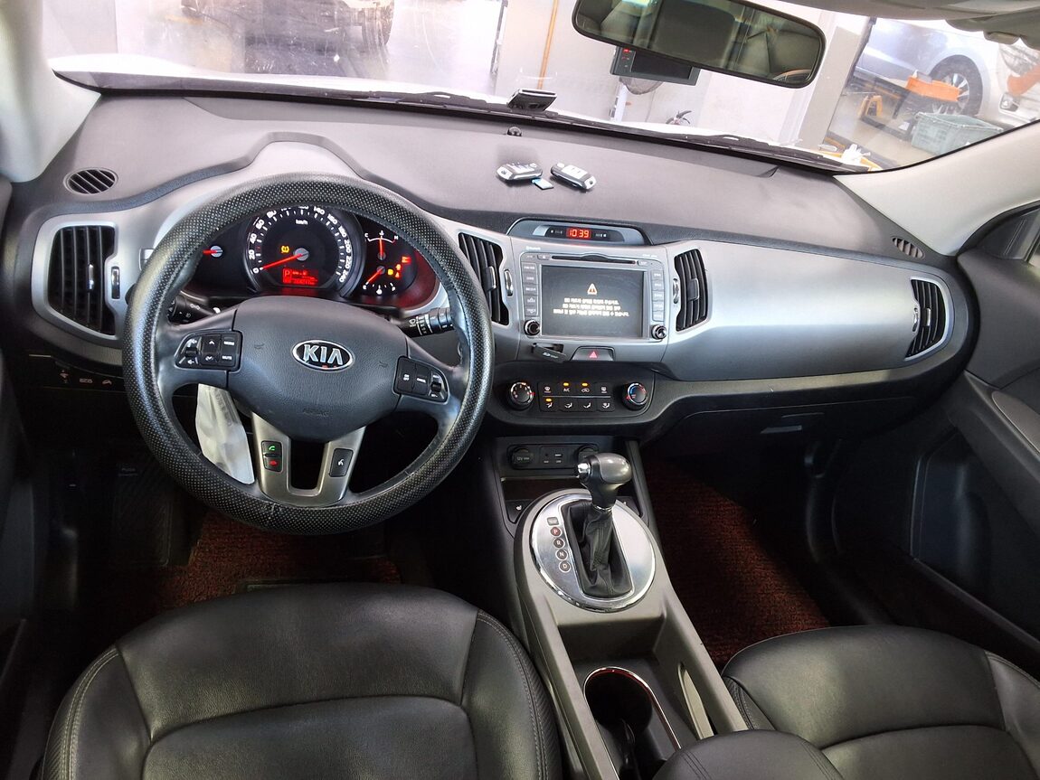 KIA THE NEW SPORTAGE R DIESEL R2.0 2WD TRENDY 2016 - zdjęcie 11