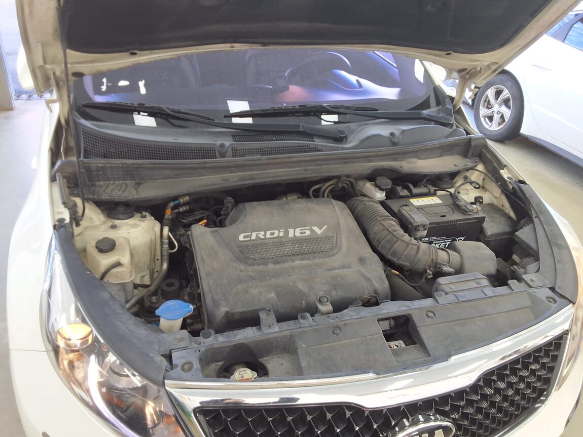 KIA THE NEW SPORTAGE R DIESEL R2.0 2WD TRENDY 2016 - zdjęcie 18